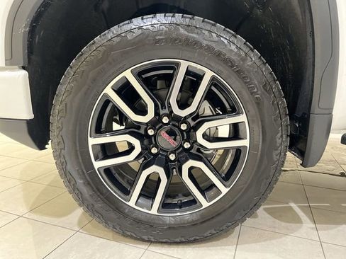 New 2026 GMC Sierra 1500 AT4 w/ AT4 Premium Package AWD/4WD image 30