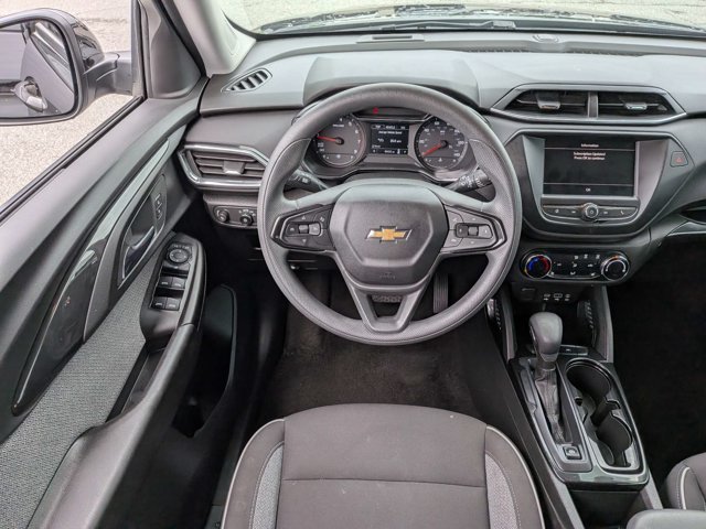 Used 2023 Chevrolet TrailBlazer LT FWD image 14
