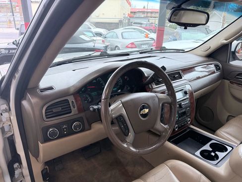 Used 2011 Chevrolet Tahoe LT image 15