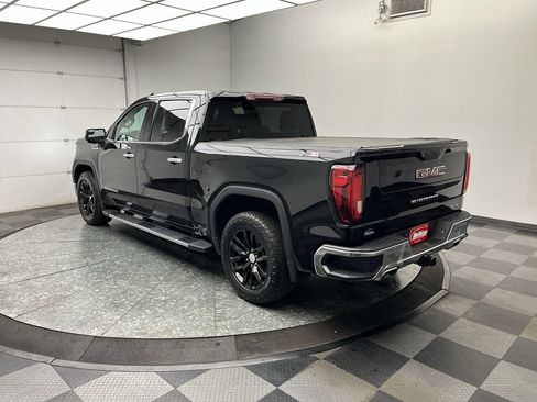 Used 2021 GMC Sierra 1500 SLT AWD/4WD image 2