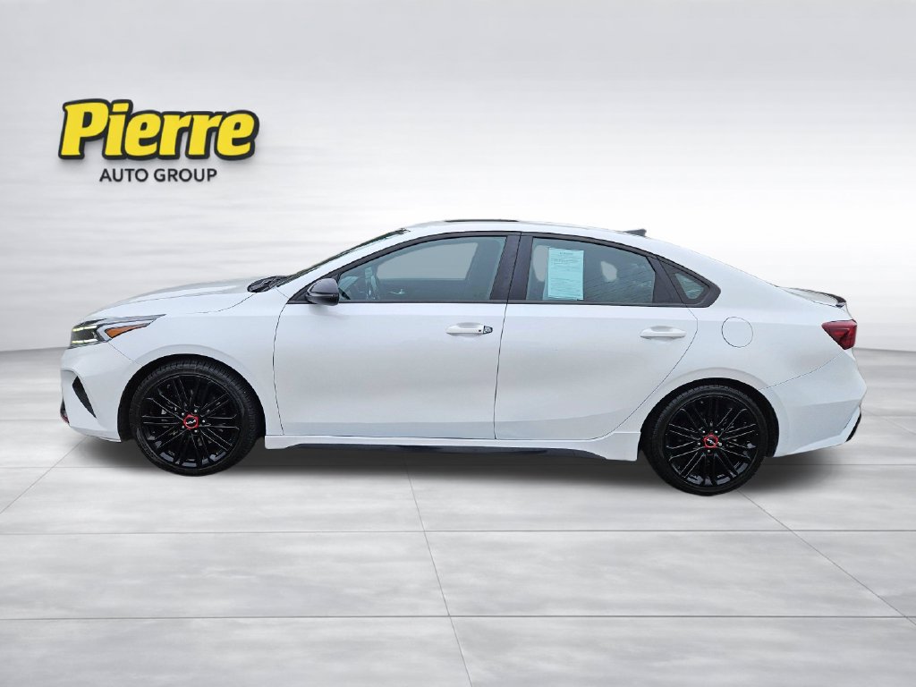 Used 2023 Kia Forte GT w/ GT2 Package FWD image 2