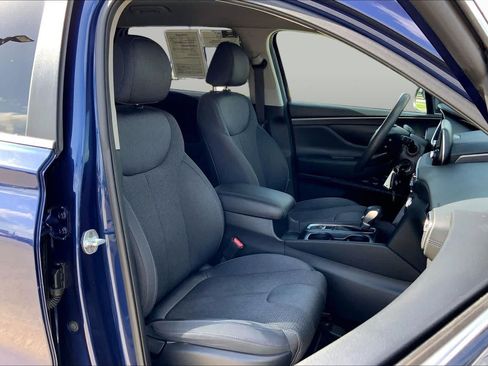 Used 2019 Hyundai Santa Fe SE FWD image 9