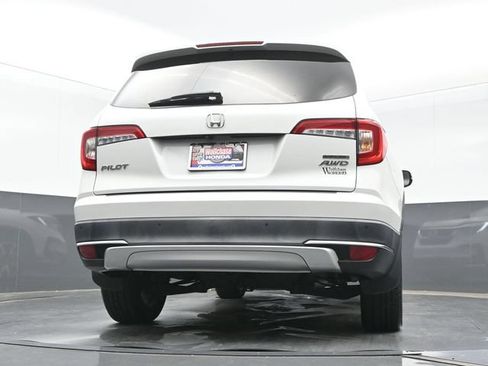 Certified 2022 Honda Pilot Touring image 24
