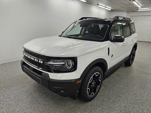 New 2025 Ford Bronco Sport Outer Banks AWD/4WD image 2