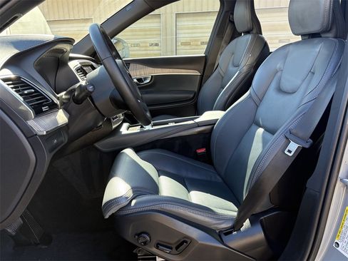 Used 2024 Volvo XC90 B6 Ultimate w/ Protection Package Premier image 10