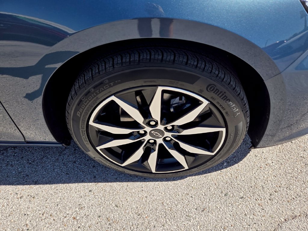 Used 2024 Chevrolet Malibu RS FWD image 19