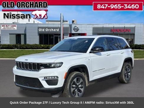 Used 2022 Jeep Grand Cherokee Limited 4xe w/ Luxury Tech Group II AWD/4WD image 1