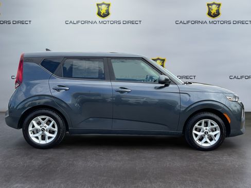 Used 2020 Kia Soul S FWD image 4