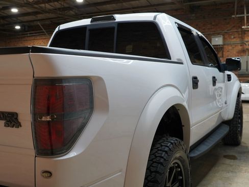 Used 2014 Ford F150 Raptor w/ Equipment Group 801A Luxury image 18