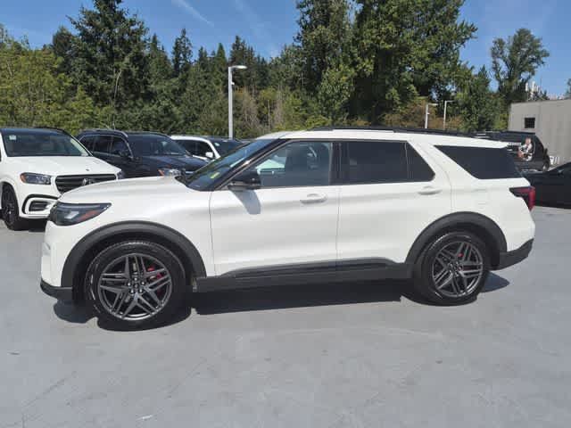 Used 2025 Ford Explorer ST w/ Sun And Sound Package AWD/4WD image 6