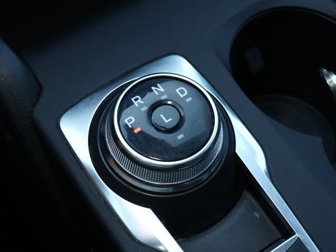 Used 2022 Ford Escape SEL w/ Technology Package FWD image 20