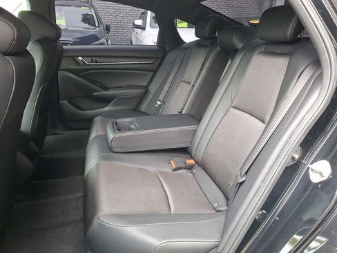 Used 2020 Honda Accord Sport image 8