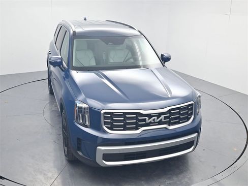 New 2025 Kia Telluride S image 43