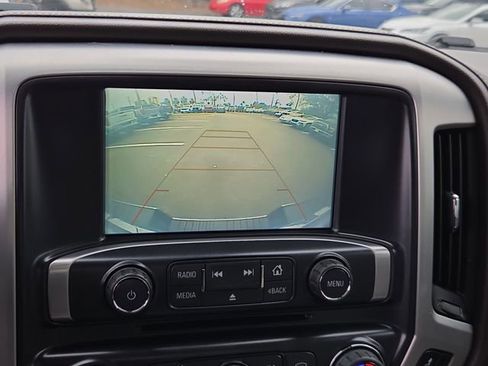 Used 2018 GMC Sierra 1500 SLT image 28