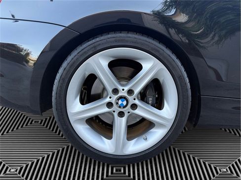 Used 2008 BMW 135i Convertible image 14