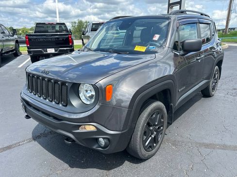 Used 2018 Jeep Renegade Sport w/ Power & Air Group AWD/4WD image 9