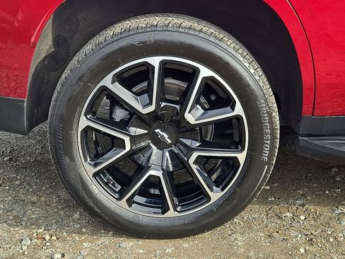 Used 2023 Chevrolet Tahoe RST w/ Sport Performance Package image 11