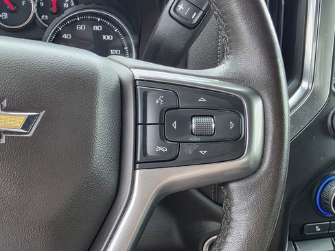 Used 2021 Chevrolet Silverado 1500 LT w/ Bed Protection Package AWD/4WD image 14