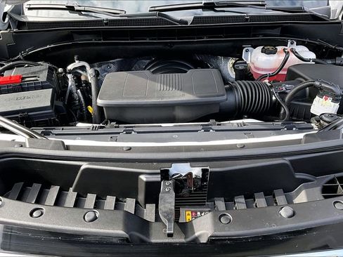 Used 2025 GMC Yukon XL Denali image 30