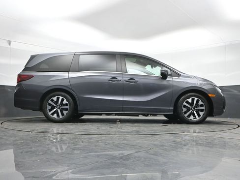 Used 2025 Honda Odyssey EX-L image 36