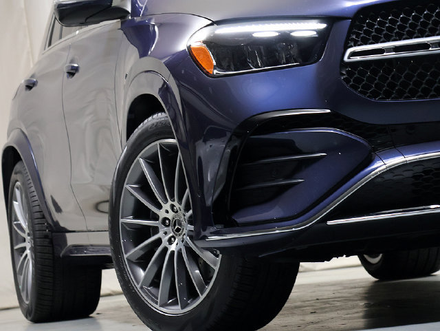 New 2026 Mercedes-Benz GLE 450 4MATIC image 4