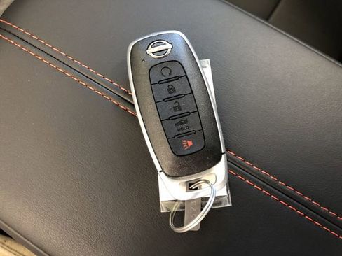 Certified 2025 Nissan Sentra SR w/ SR Premium Package image 30