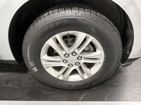 Used 2020 Buick Enclave Essence image 10