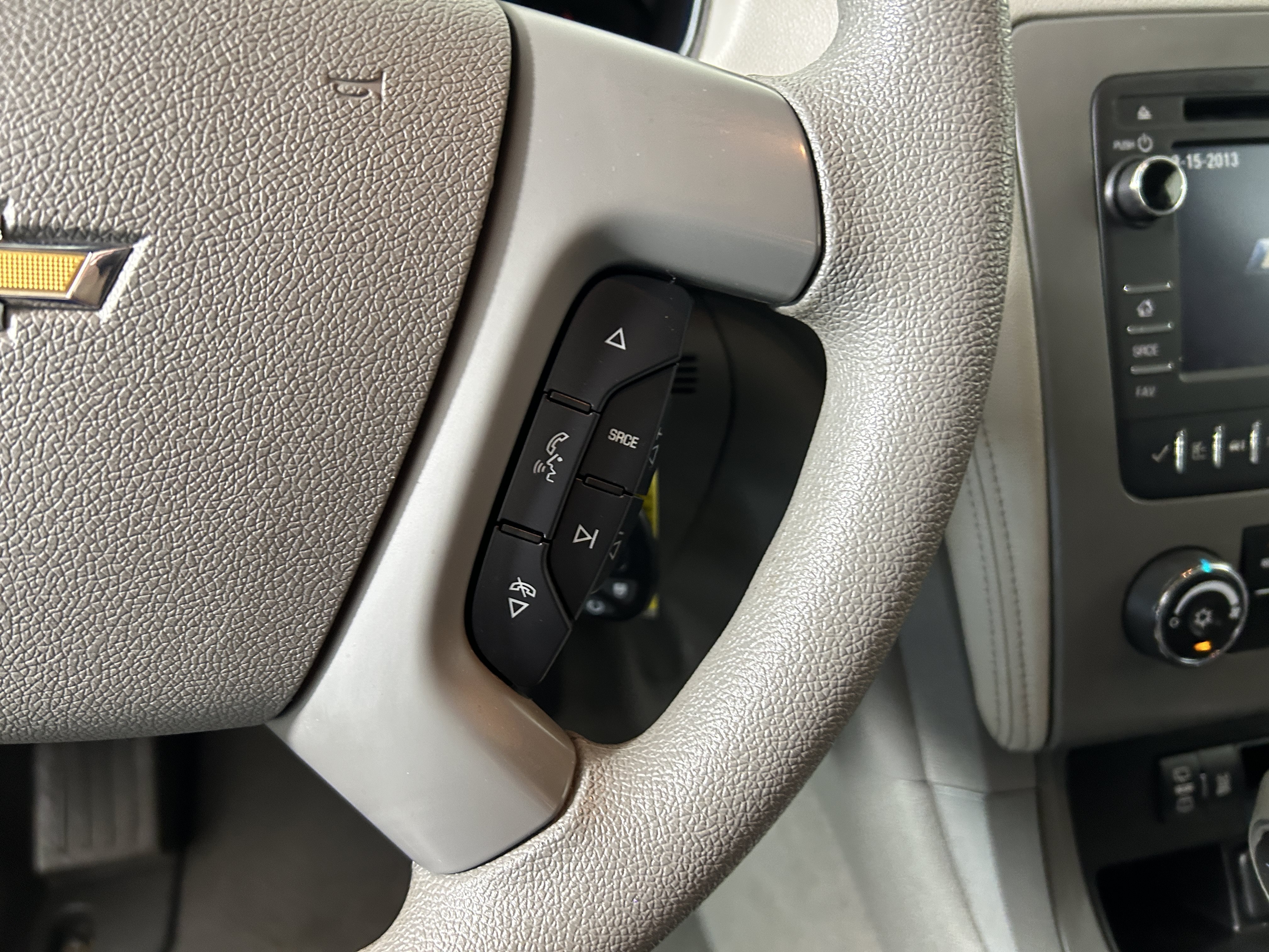 Used 2017 Chevrolet Traverse LS FWD image 15