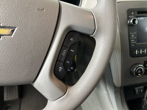 Used 2017 Chevrolet Traverse LS FWD image 15