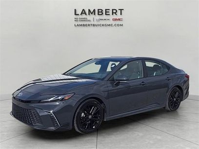 Used 2025 Toyota Camry SE