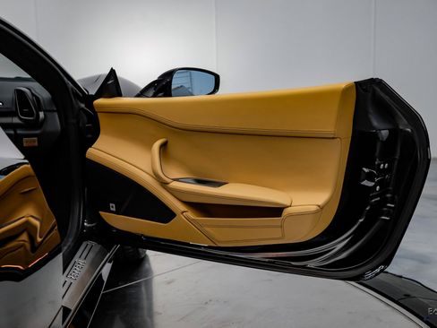 Used 2012 Ferrari 458 Italia Coupe image 80