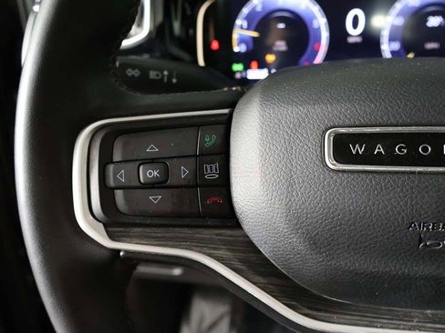 Used 2022 Jeep Wagoneer Series III w/ Flexible Seating Group AWD/4WD image 46