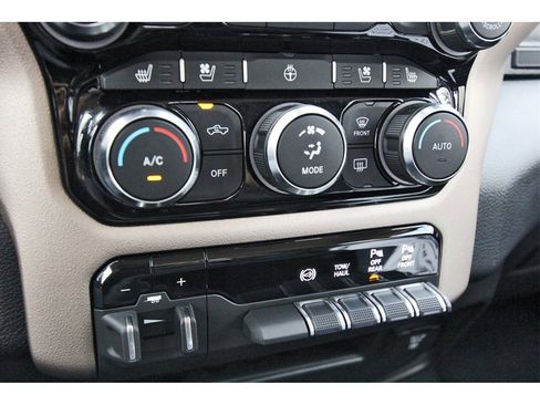 Used 2024 RAM 2500 Laramie w/ Safety Group image 21