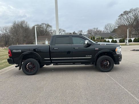 Used 2019 RAM 2500 Limited image 2