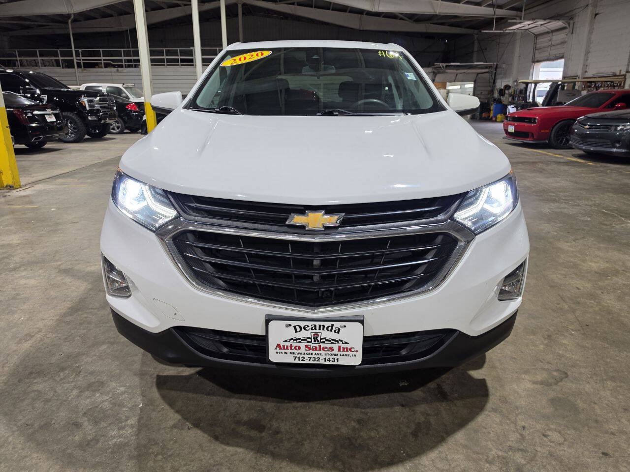 Used 2020 Chevrolet Equinox LT AWD/4WD image 19