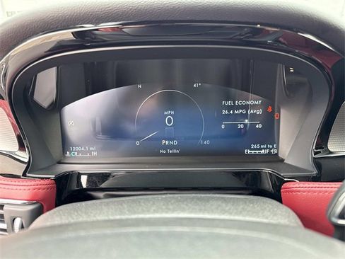 Used 2023 Lincoln Corsair Reserve w/ Equipment Group 201A image 27