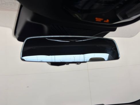 Used 2026 BMW 530i w/ Convenience Package RWD image 16