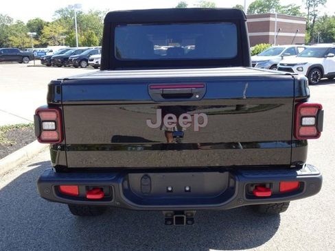 Used 2024 Jeep Gladiator Rubicon image 4