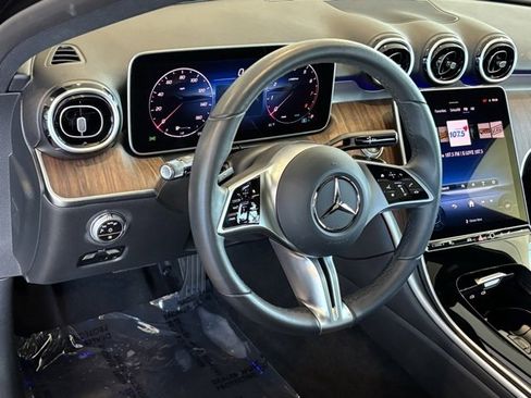 Used 2025 Mercedes-Benz C 300 Sedan image 10