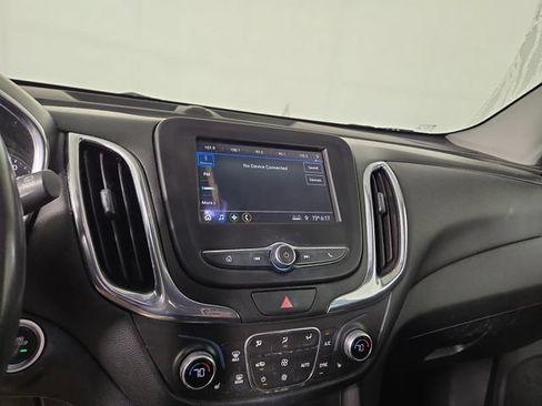 Used 2019 Chevrolet Equinox LT AWD/4WD image 17