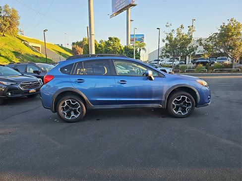 Used 2014 Subaru Crosstrek 2.0i Limited w/ Popular Package #2 image 8