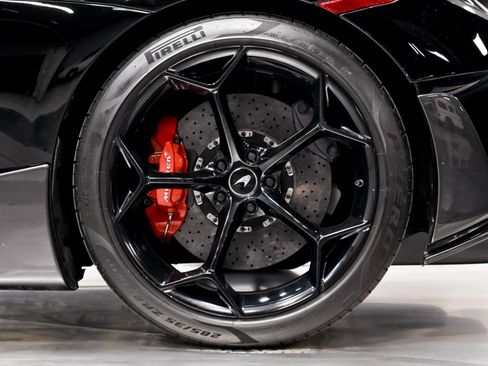 Used 2019 McLaren 600LT RWD image 31