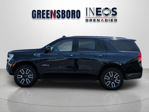 Used 2024 GMC Yukon AT4 AWD/4WD image 2