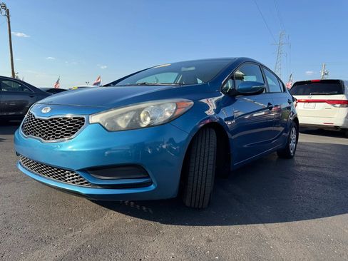 Used 2015 Kia Forte LX w/ Popular Package FWD image 7