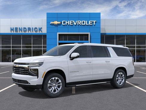 New 2026 Chevrolet Suburban LT w/ Comfort Package image 2
