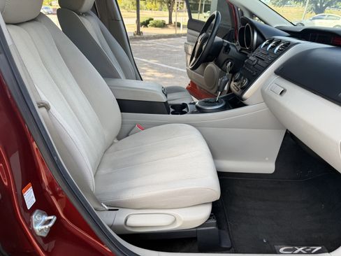 Used 2011 MAZDA CX-7 i Sport w/ Convenience Pkg image 11