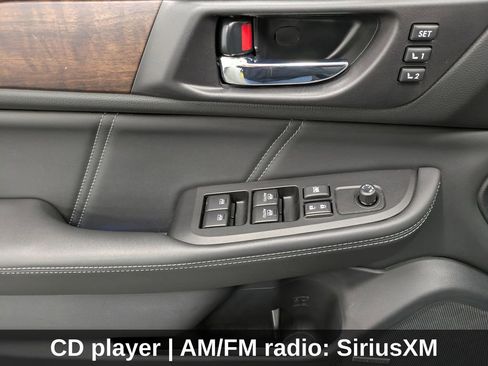 Used 2019 Subaru Outback 2.5i Limited AWD/4WD image 12