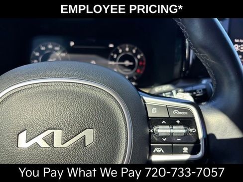 Used 2023 Kia Sorento SX Prestige AWD/4WD image 28