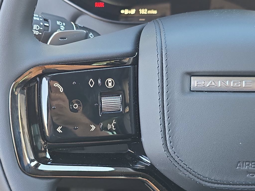 New 2026 Land Rover Range Rover Sport Dynamic SE AWD/4WD image 18