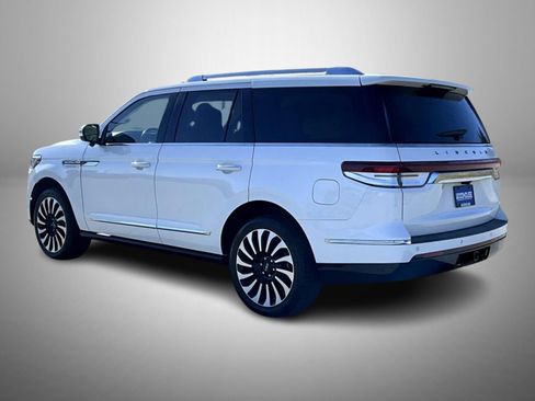 Certified 2023 Lincoln Navigator Black Label image 7